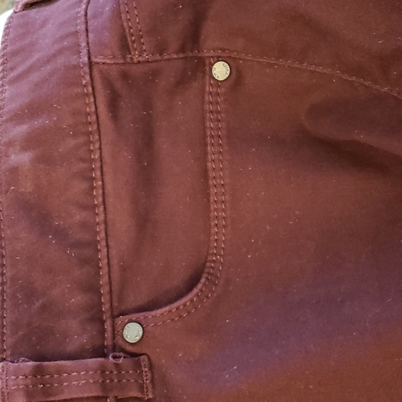 White House Black Market Black Cherry Skinny Jeans Style 570158437 Size 0R - Picture 8 of 13